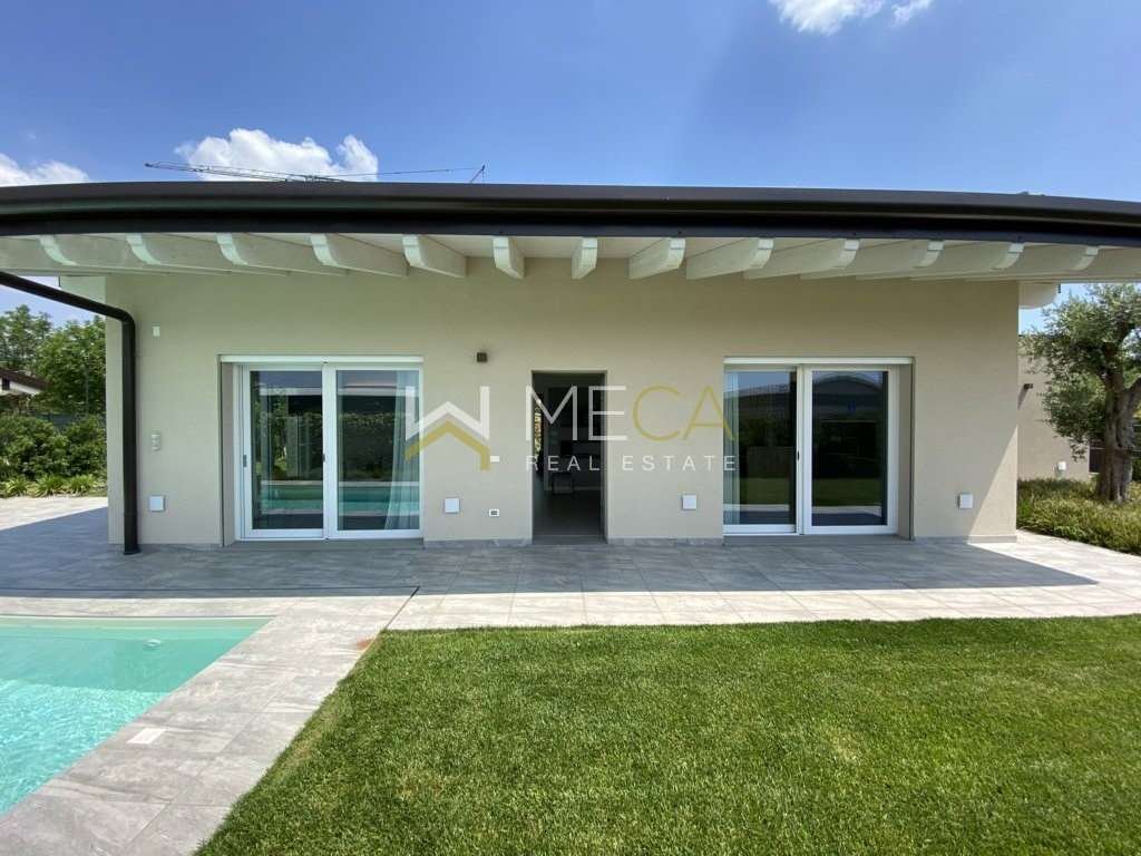 Villa in Calvagese della Riviera, Lombardy, Italy 4 - 12916799
