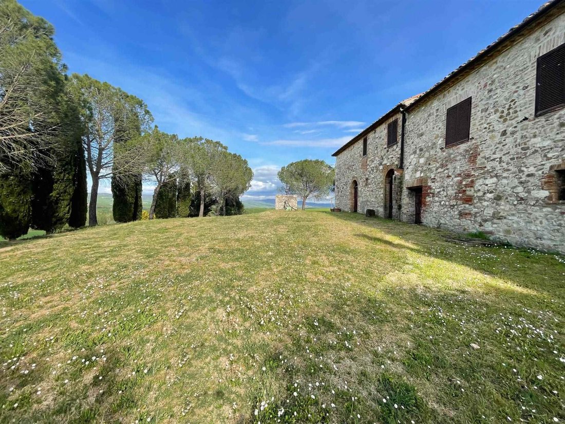 Country House in Castiglione d'Orcia, Tuscany, Italy 2 - 12924178