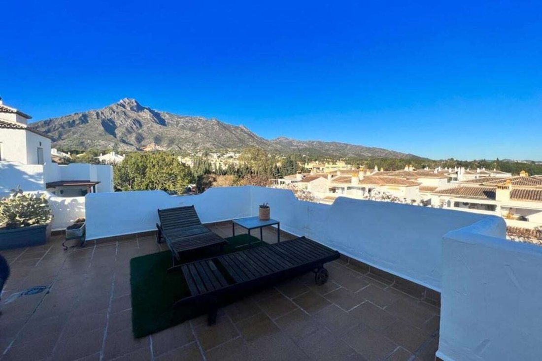 Penthouse In Jardines De Sierra Blanca In Sierra Blanca, Spain For Sale ...