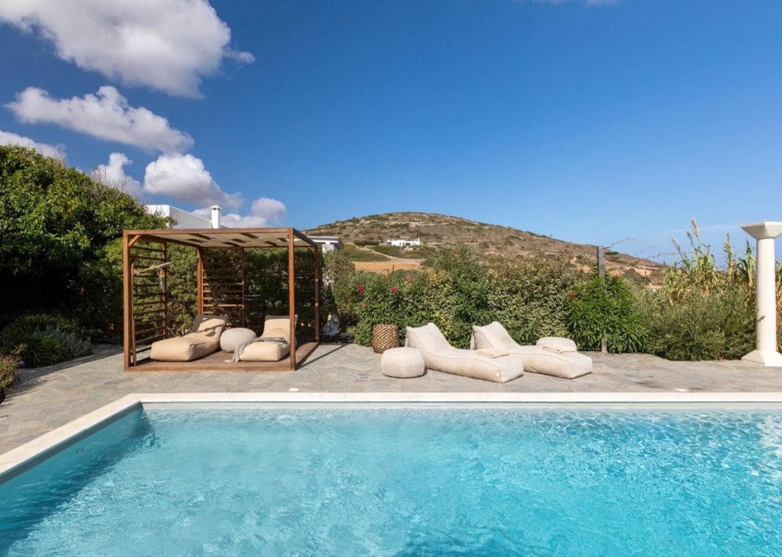 Villa in Paros, Aegean, Greece 2 - 12923972