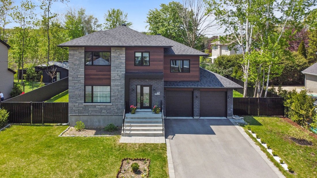 Notre Dame De L'île Perrot, In Notre Dame De L'île Perrot, Québec