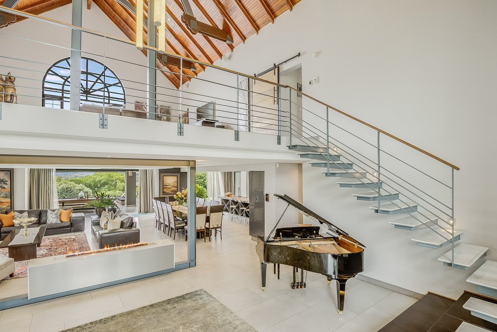 Luxury Hilltop Mansion In Cornwall Hill In Centurion, Gauteng, South Africa For Sale (12931914)