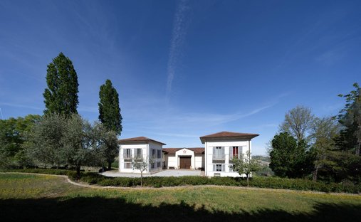 Maisons de campagne à Mussotto d'Alba, Piémont, Italie 1