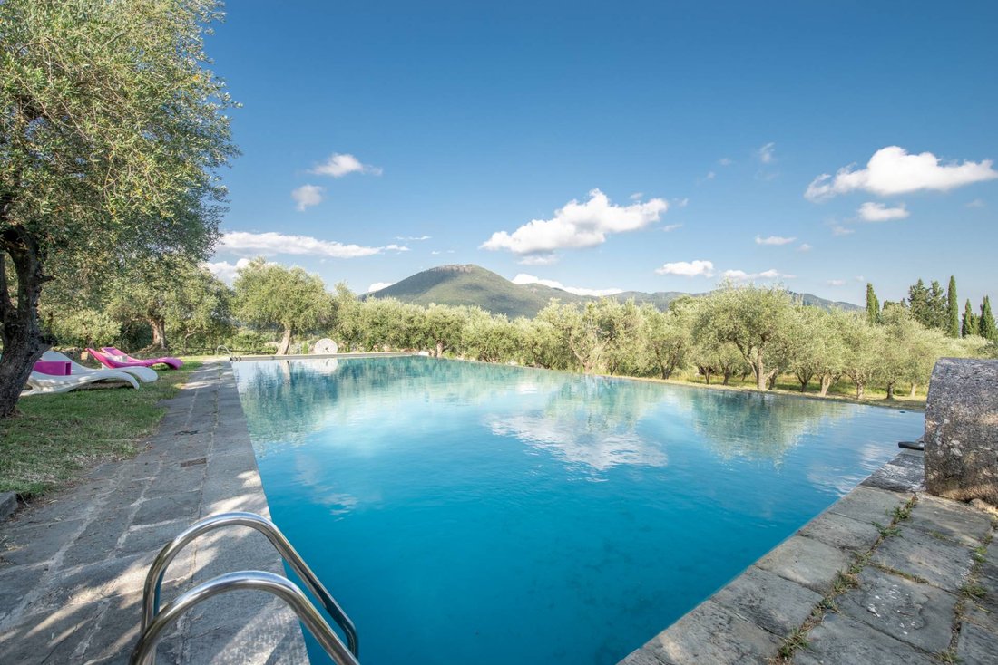 Villa in Vecchiano, Tuscany, Italy 2 - 12928848