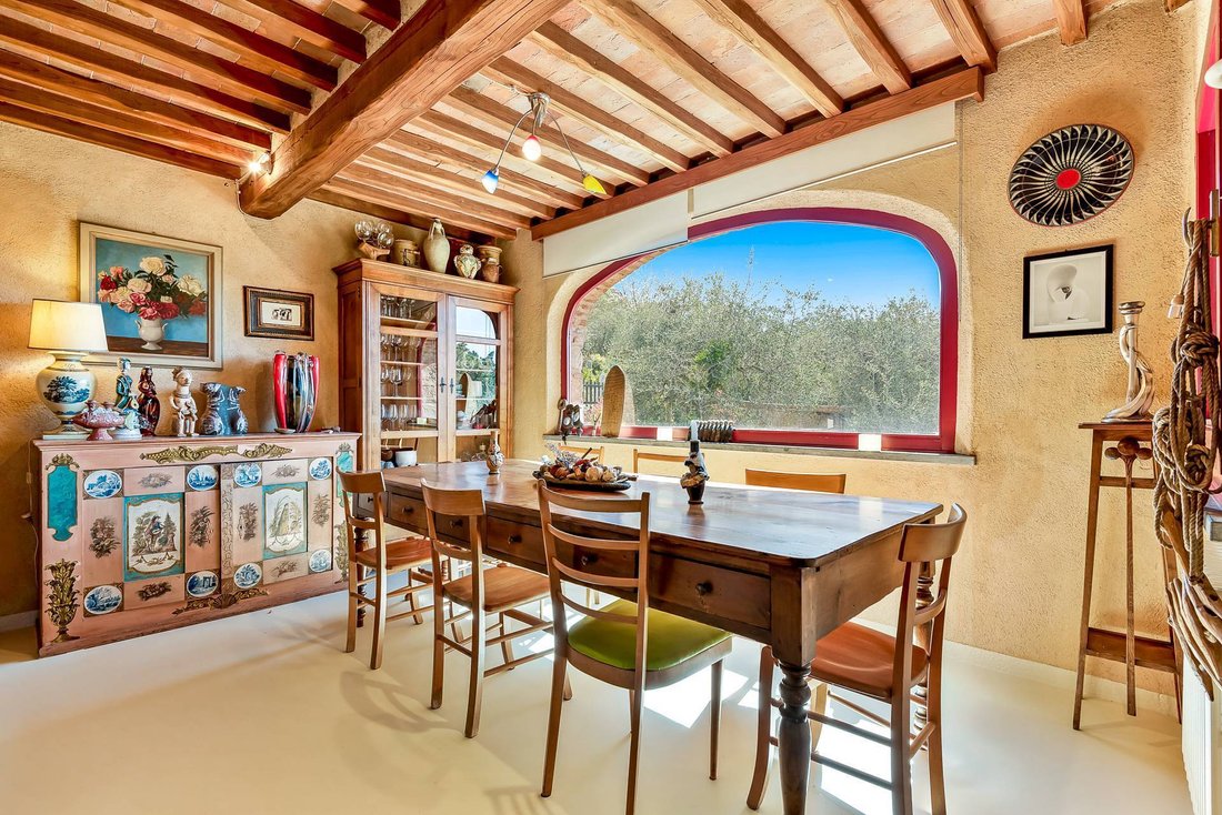 Country House in Camaiore, Tuscany, Italy 4 - 12929352