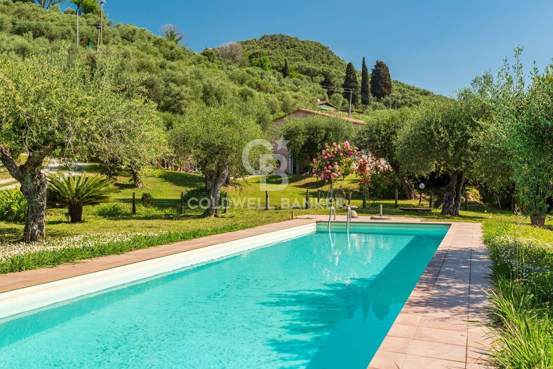 Villa in Massarosa, Tuscany, Italy 1 - 12929796