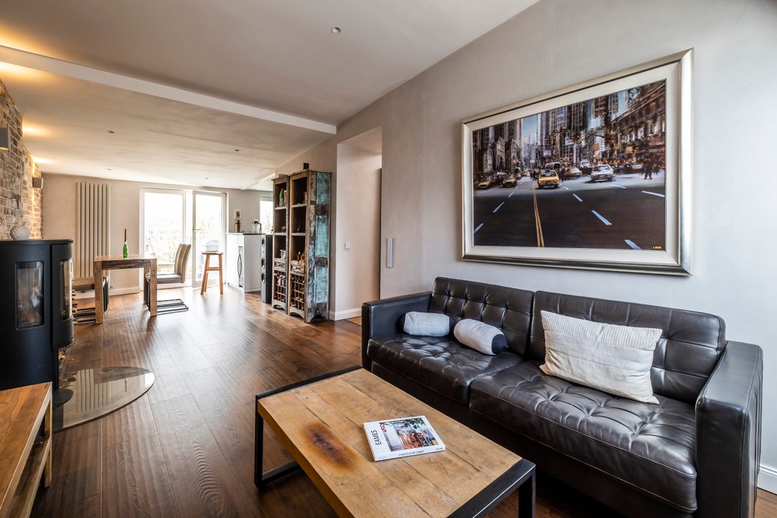 Lovingly Renovated Attic Condominium In Ottensen In Hamburg, Hamburg, Germany For Sale (12926537)