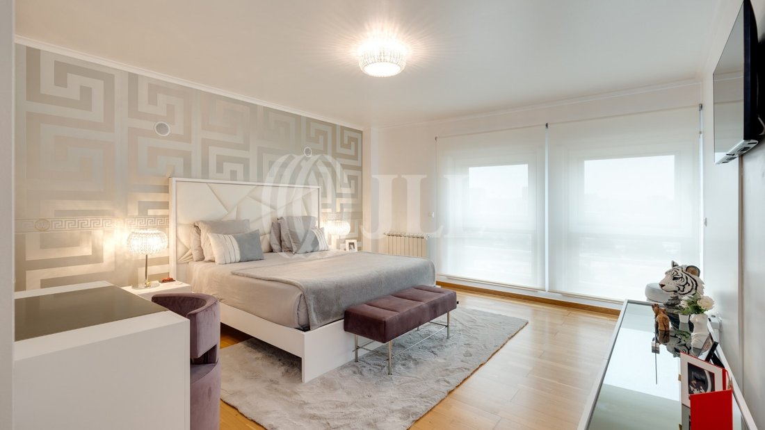 5 Bedroom Duplex Apartment, In Alvalade, Lisbon In Lisbon, Lisbon