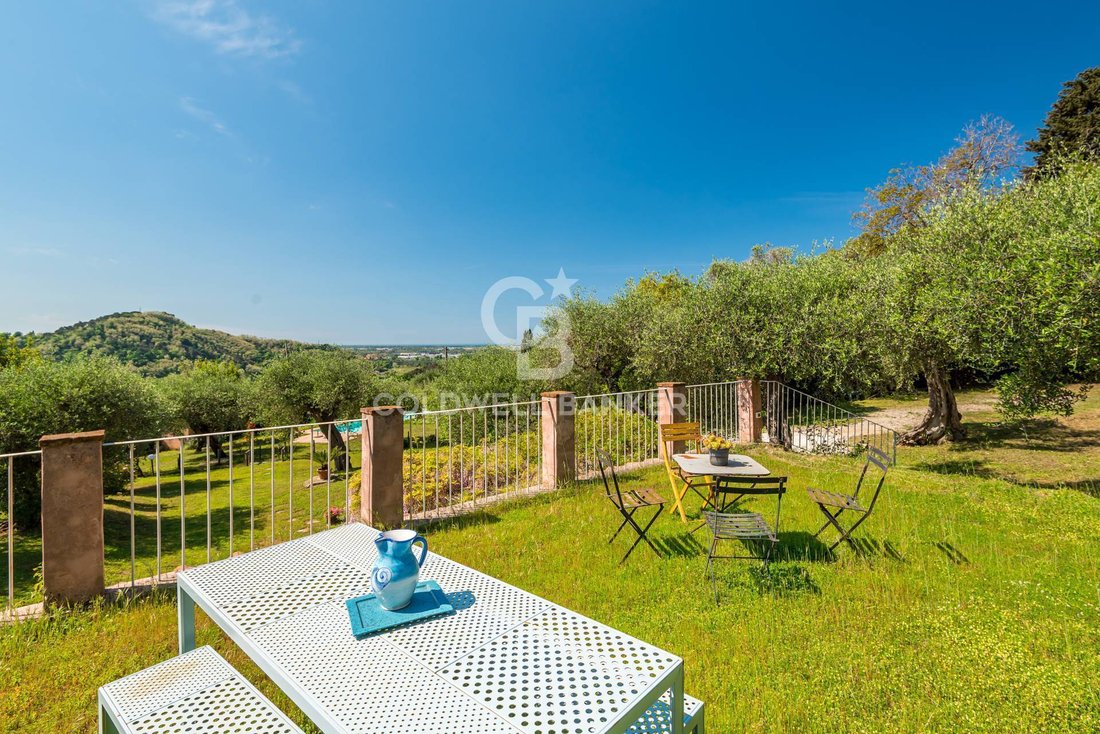 Villa in Massarosa, Tuscany, Italy 5 - 12929796