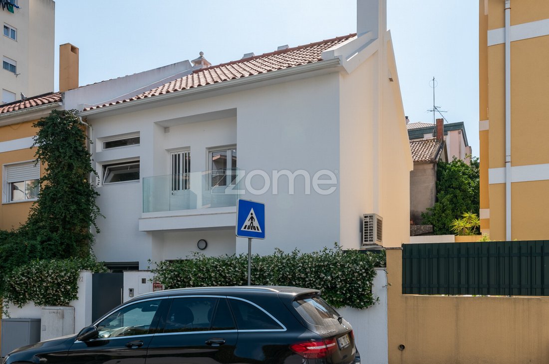 Lisboa House In Lisbon, Lisbon, Portugal For Sale (12928458)