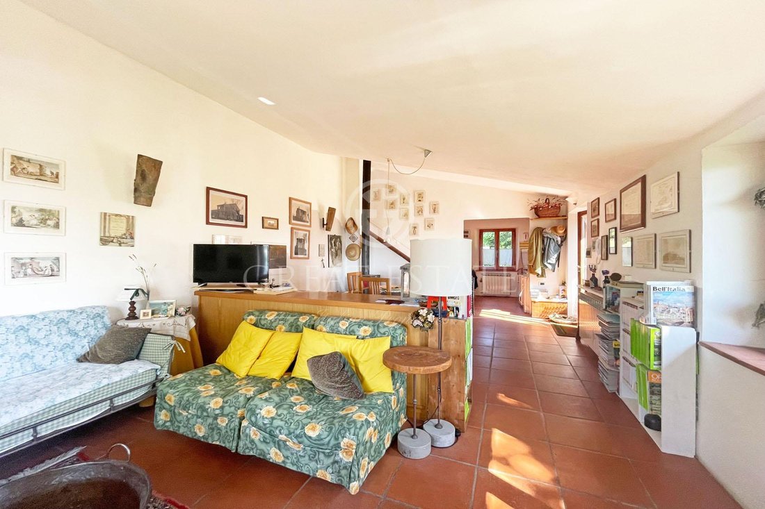 Estate in Radicofani, Tuscany, Italy 5 - 12927733