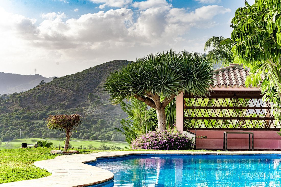 Villa in Benahavis, Andalusia, Spain 5 - 12929089