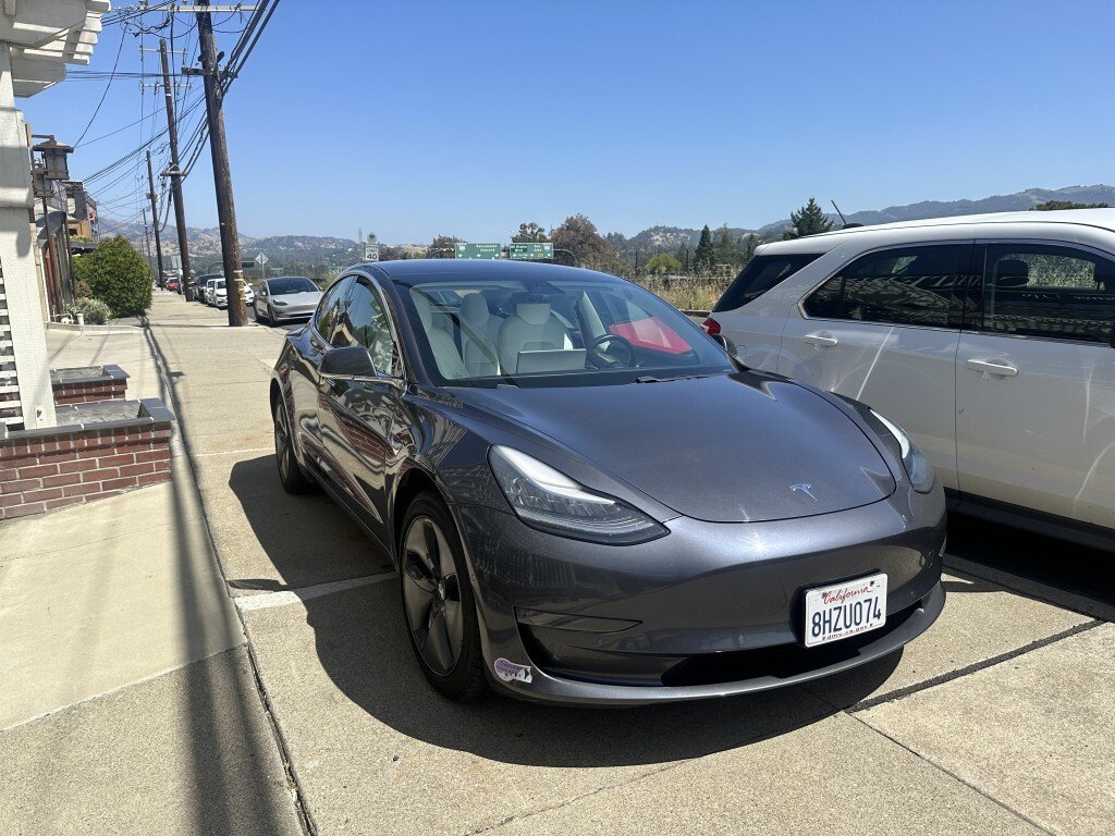 Tesla MODEL 3 in Walnut Creek, California, United States 3 - 12928647