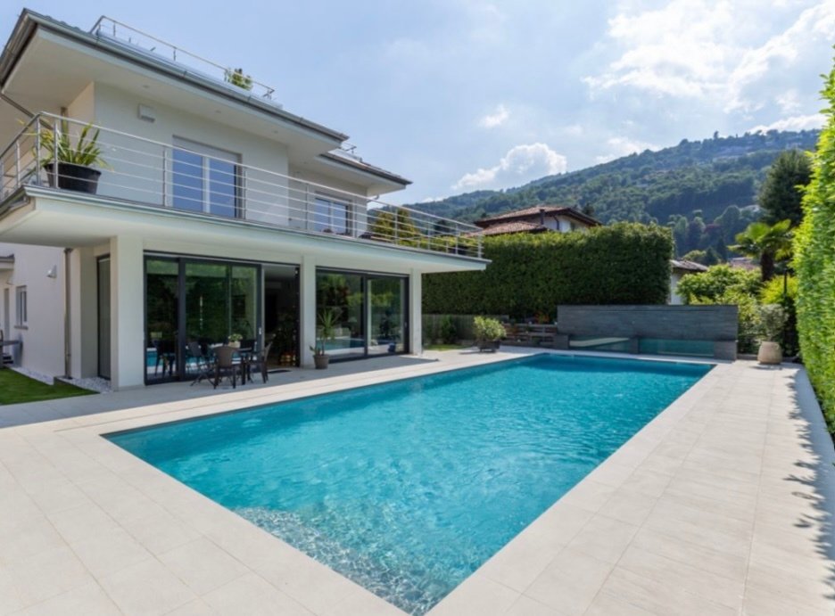 Stresa Town Beautiful Modern Villa With Swimming In Stresa, Piedmont, Italy For Sale (12932581)