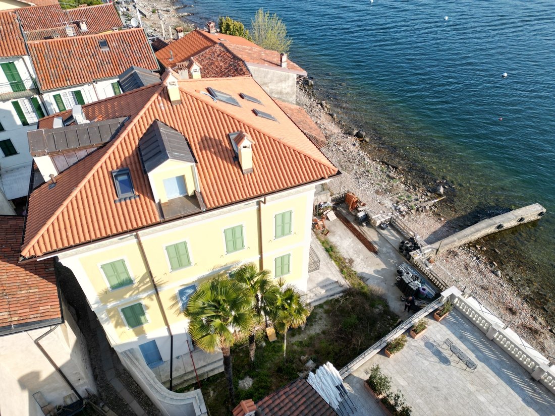 Villa in Stresa, Piedmont, Italy 4 - 12932561