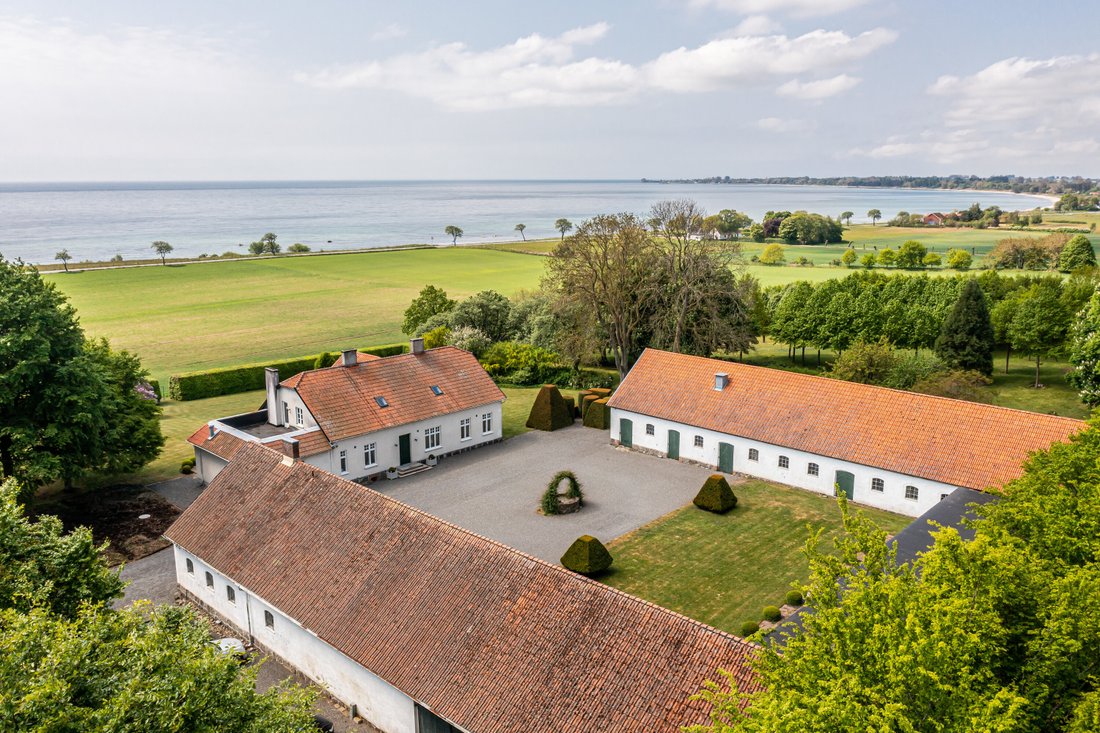 Snårestad Lyckeväg 29 39 In Ystad, Skåne County, Sweden For Sale (12932580)