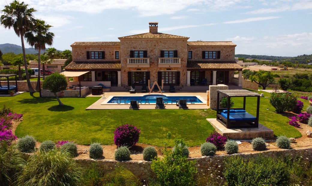 Incredible Finca With Etv Rental In Porto Cristo, Balearic Islands ...