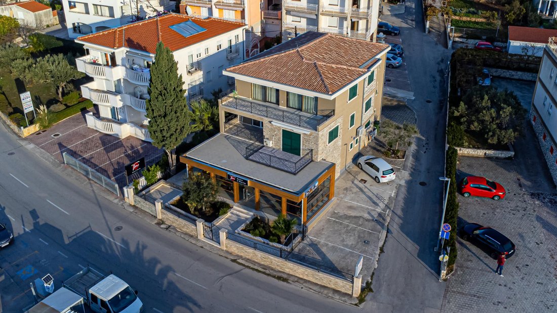 House in Okrug Gornji, Split-Dalmatia County, Croatia 1 - 12935141
