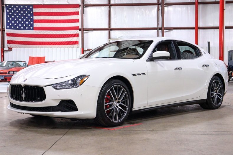 Sedan in Grand Rapids, Michigan, United States 1 - 12932870