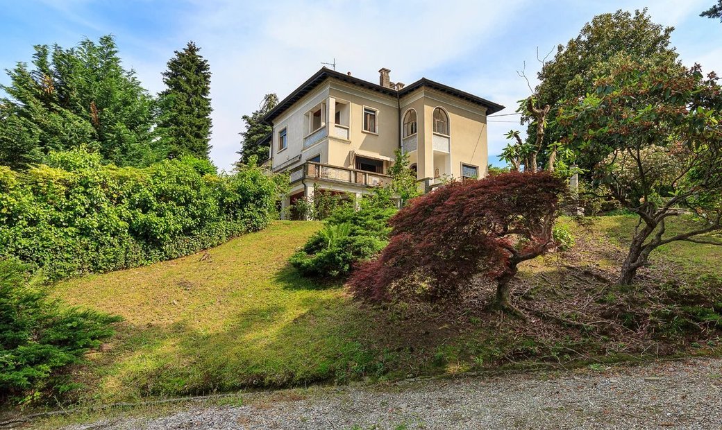 Prestigious Period Villa With Park In Stresa In Stresa, Piedmont, Italy For Sale (12934616)