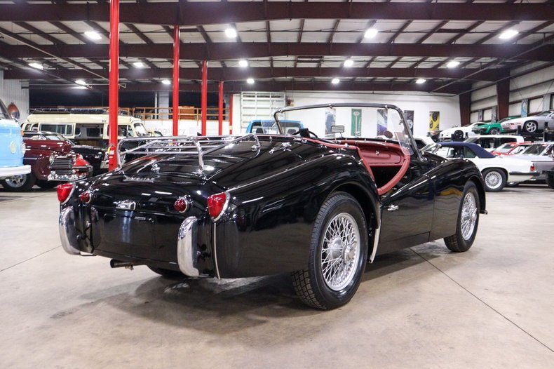 Cabriolet in Grand Rapids, Michigan, United States 5 - 12933171