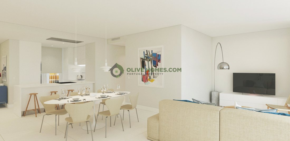 Beautiful And Modern Two Bedroom Luxury Condominium In Faro, Algarve