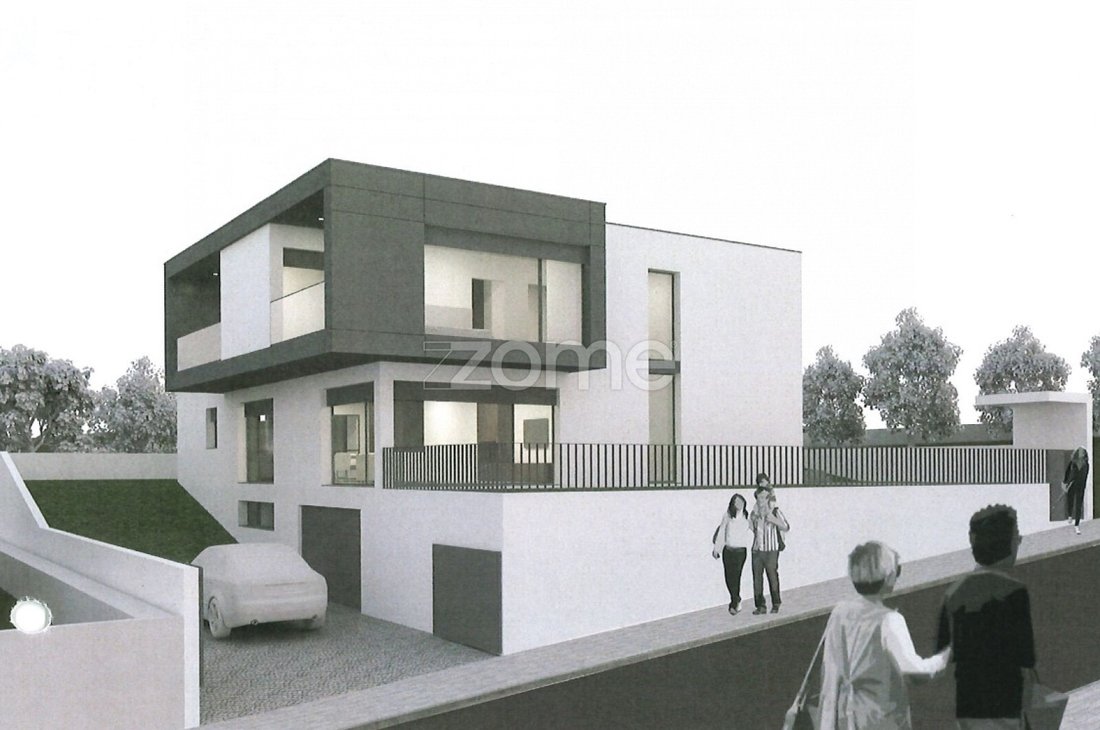 Viseu House In Viseu, Viseu District, Portugal For Sale (12934294)