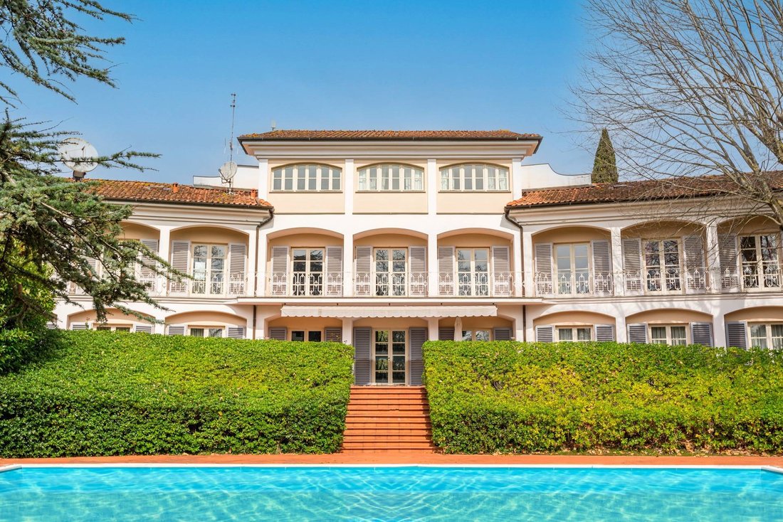 Villa a Lucca, Toscana, Italia 2 - 12934660