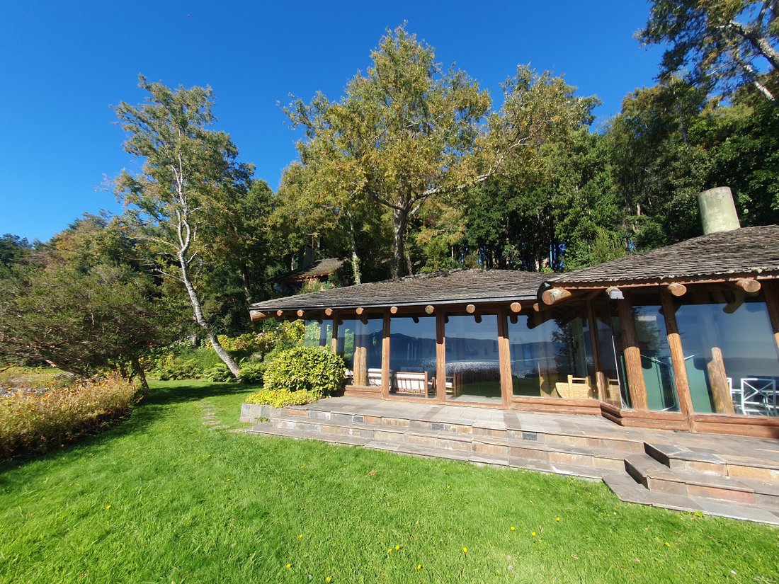 Beautiful House In Pucón In Las Chilcas, Araucania, Chile For Sale