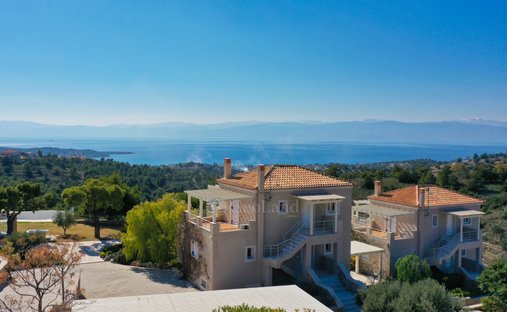 Villa in Koinotita Portoxeliou, Kranidi, Greece 1