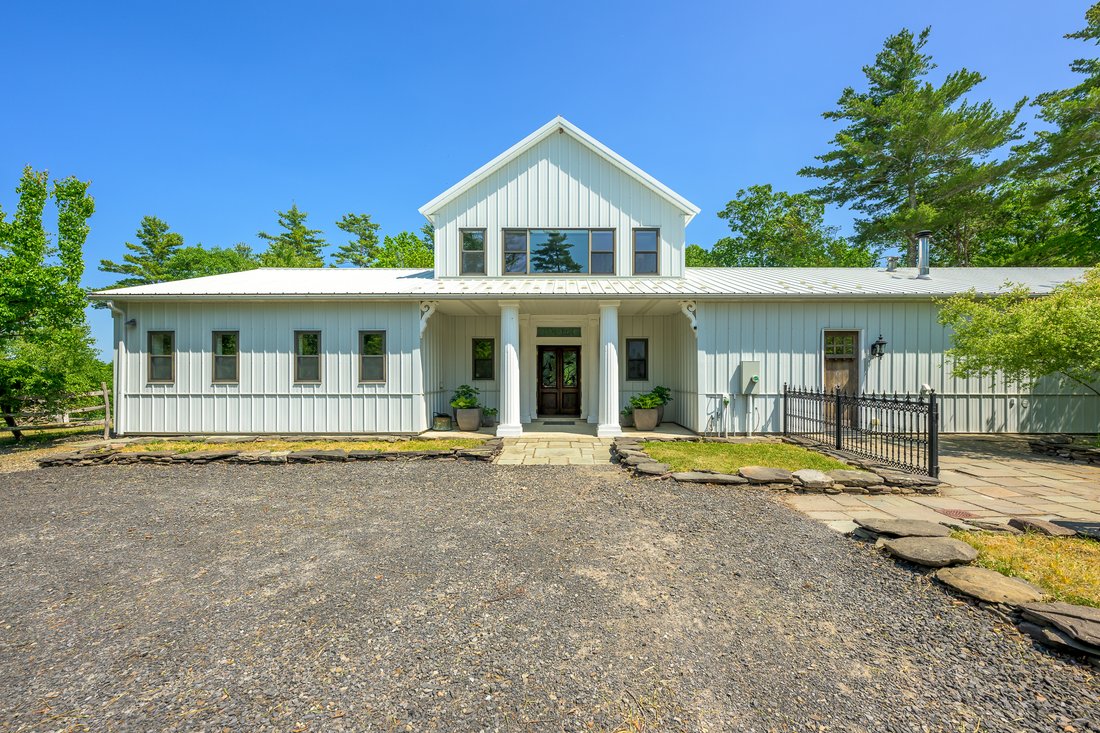 278 Crows Nest Road, Cairo, Ny 12413 In Round Top, New York, United