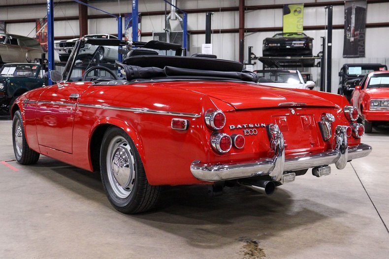 Cabriolet in Grand Rapids, Michigan, United States 5 - 12935677