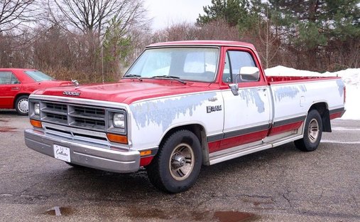 1989 Dodge D-150 in Grand rapids, MI, United States 1