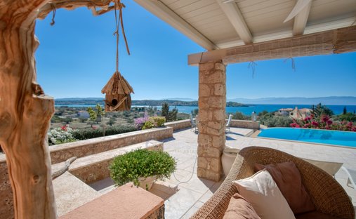 Villa in Koinotita Portoxeliou, Kranidi, Greece 1