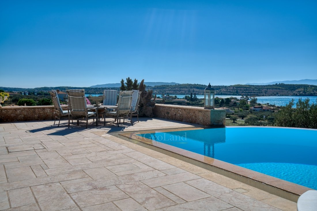 Villa in Koinotita Portoxeliou, Kranidi, Greece 2 - 12936081