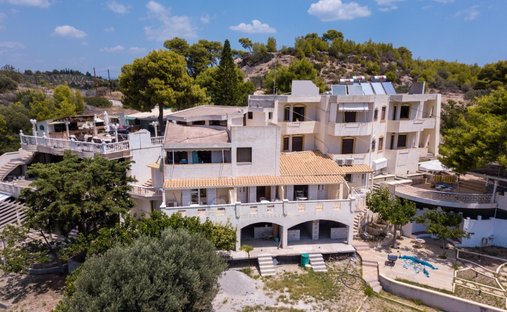 Koinotita Portoxeliou, Kranidi, Greece 1