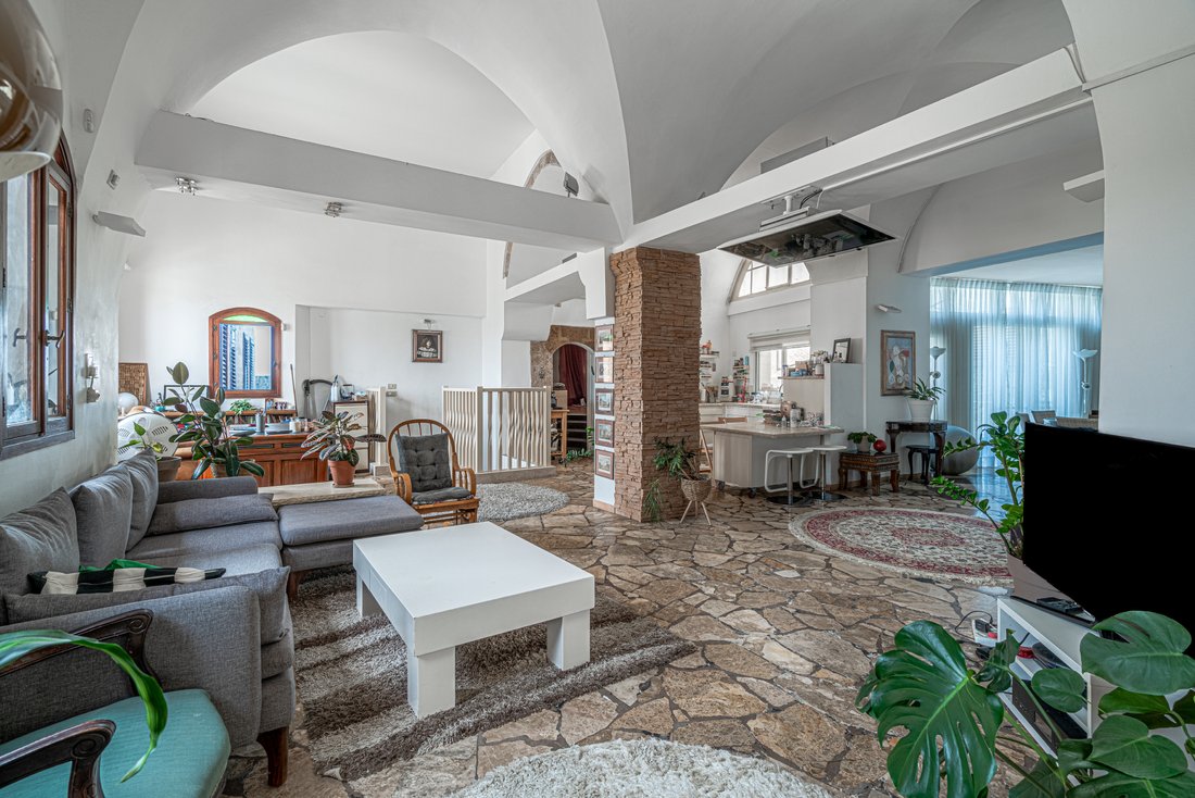 Apartment in Tel Aviv-Yafo, Tel Aviv District, Israel 3 - 12935985