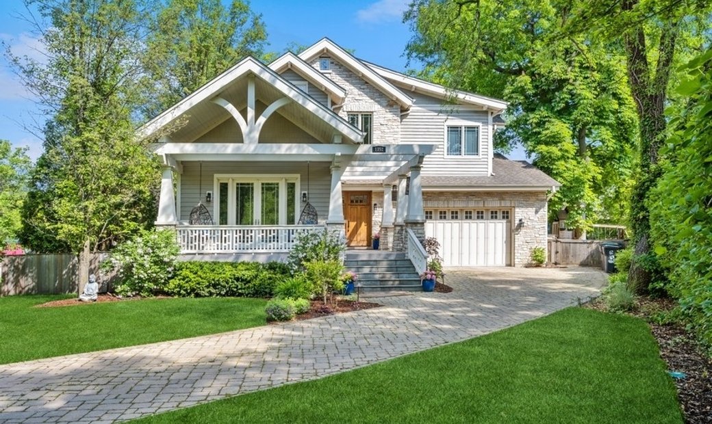 1352 Elmwood Avenue In Wilmette, Illinois, United States For Sale