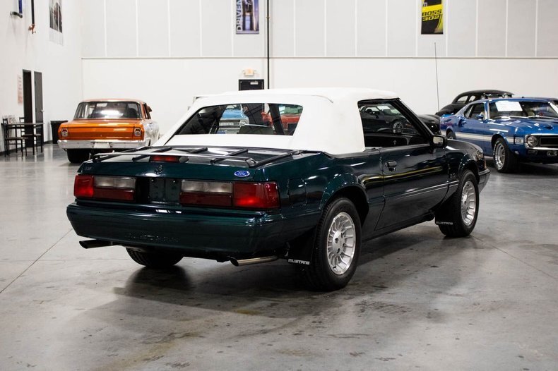 Cabriolet in Grand Rapids, Michigan, United States 5 - 12935606