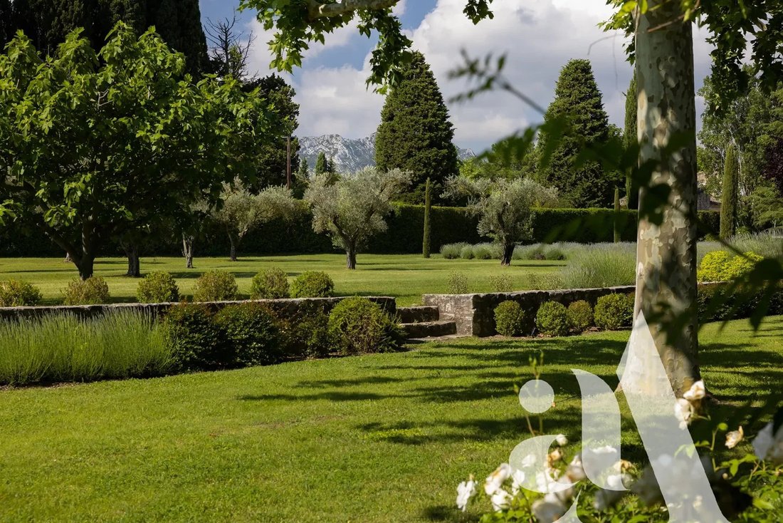 Eygalières House In Eygalières, Provence Alpes Côte D'azur, France For