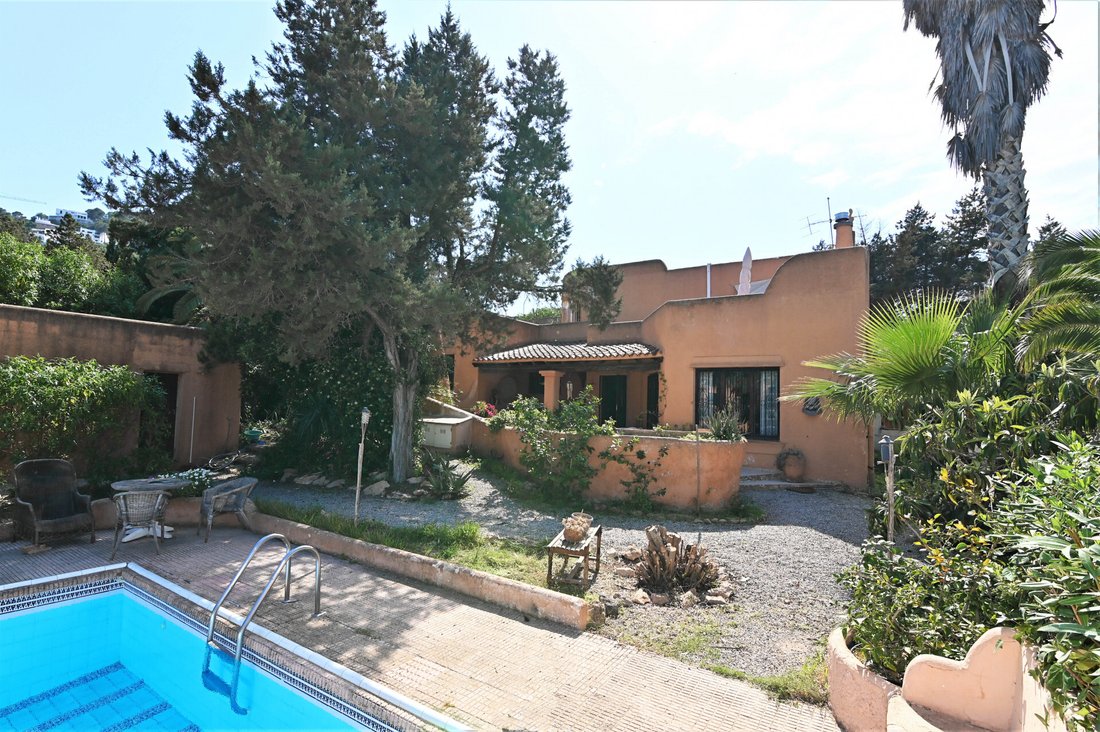 House in Santa Eularia des Riu, Balearic Islands, Spain 4 - 12938919