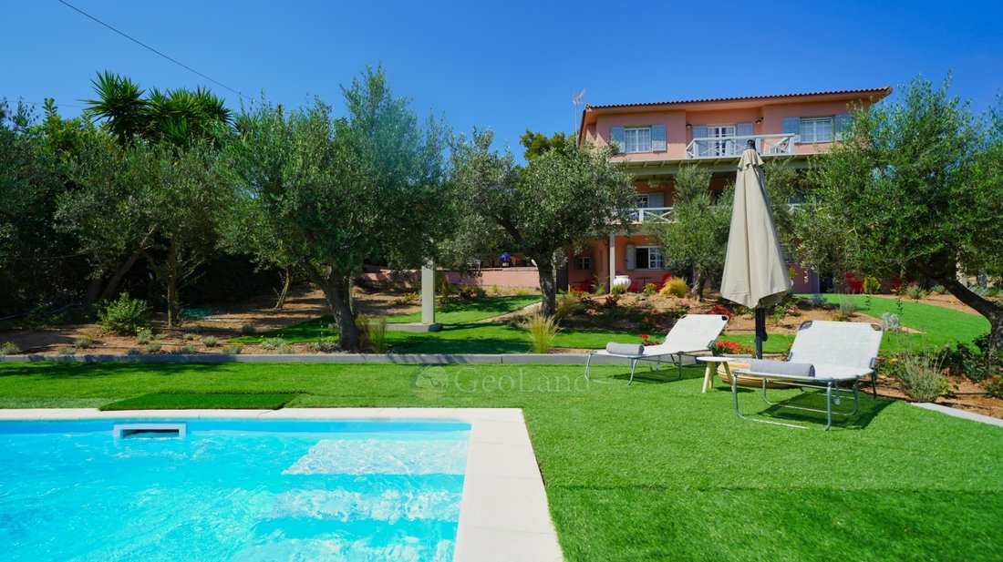 Villa in Koinotita Kranidiou, Kranidi, Greece 3 - 12936107