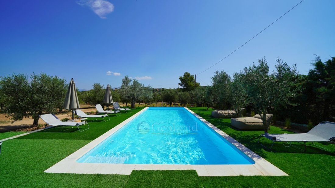 Villa in Koinotita Kranidiou, Kranidi, Greece 2 - 12936107