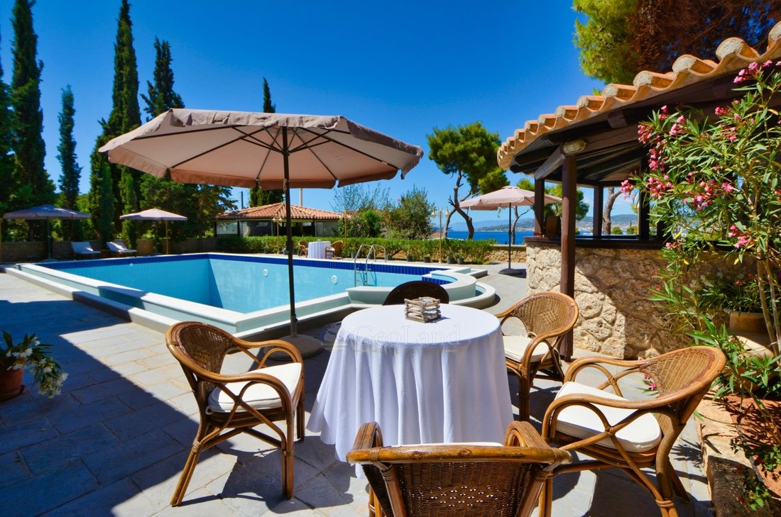 Villa in Koinotita Portoxeliou, Kranidi, Greece 3 - 12936005