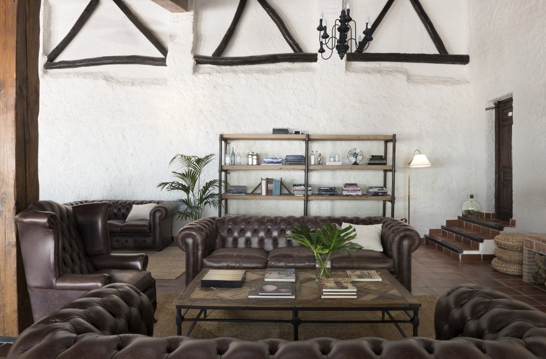 La Hacienda de los Suspiros: A Granada Jewel Where Time Stands Still