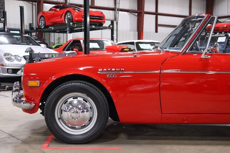 Cabriolet in Grand Rapids, Michigan, United States 2 - 12935677