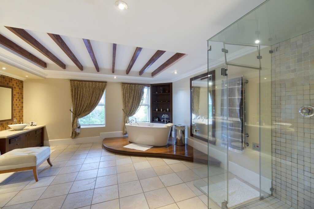 Gracious Manor Home For Sale In In Knysna, Western Cape, South Africa For Sale (12939097)