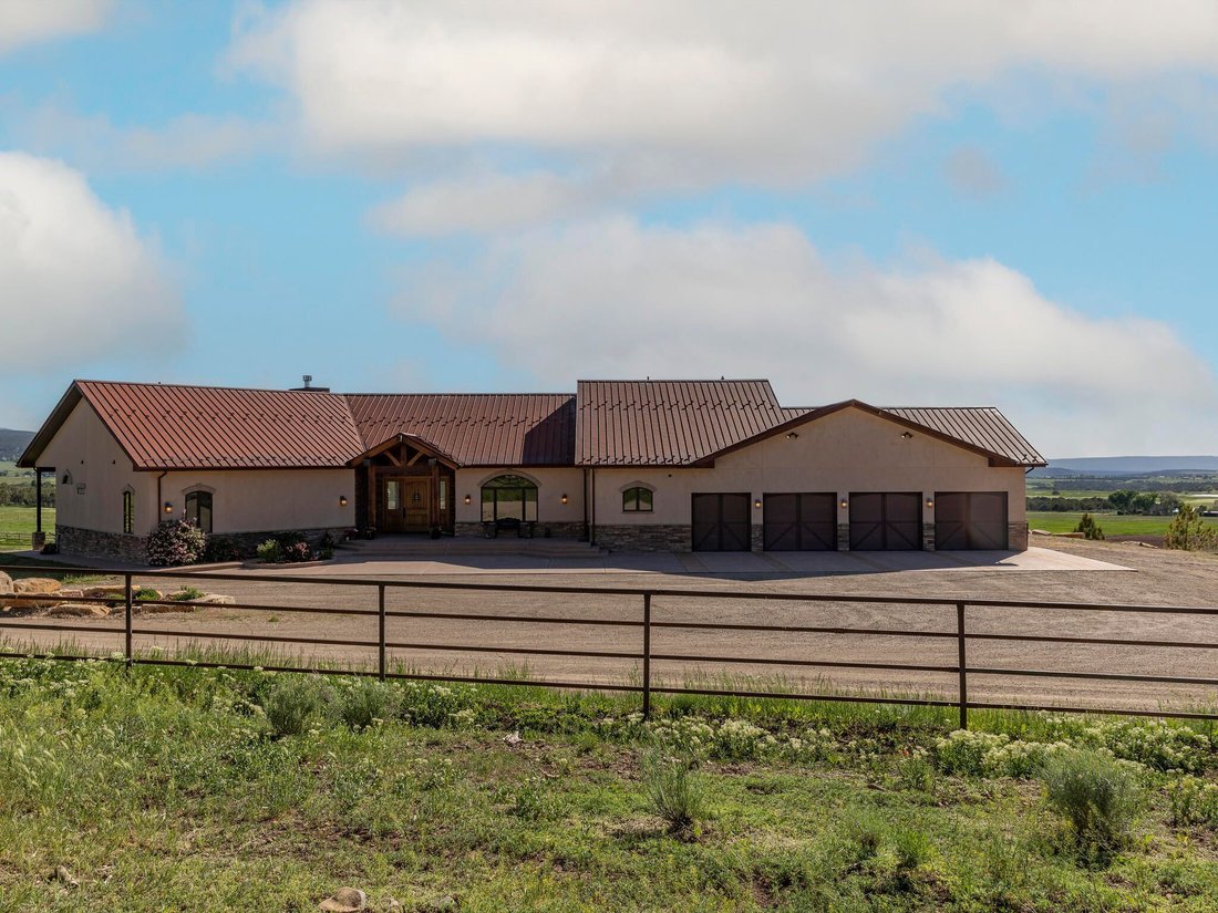 Western Mountain Living At It's Finest In Redvale, Colorado, United