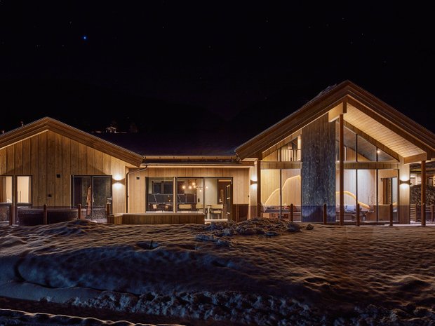Curated visual reference: Visual Reference: Luxury Homes With Terrace For Sale In Stryn Vestland Norway
