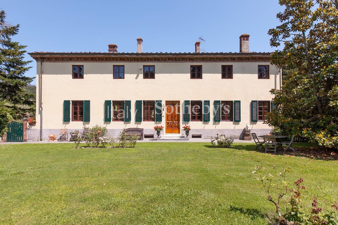 House in San Macario In Piano, Lucca, Tuscany 3 - 12939170